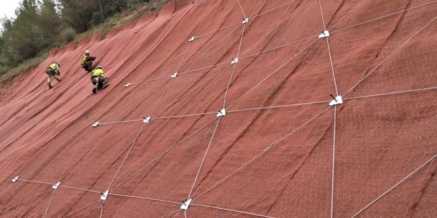 Análise de Estabilidade de Taludes em São Luís: Segurança Geotécnica para seu Projeto